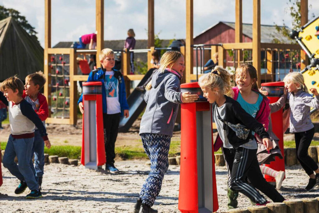 Yalp interaktív kültéri játékok - Eticon Kft. 2 interaktív