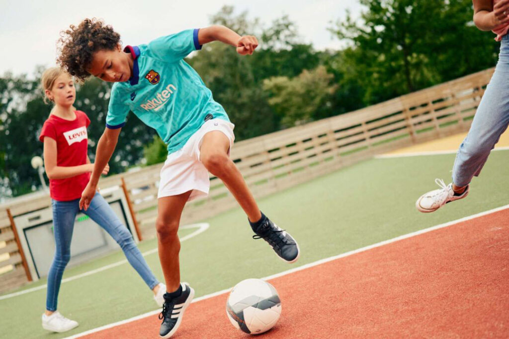 Yalp interaktív kültéri játékok - Eticon Kft. 3 interaktív