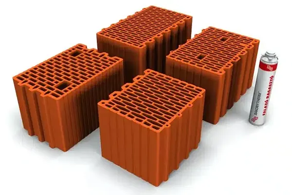 CSISZOLT-nf-falazoblok-fokep-1000x600-1_600