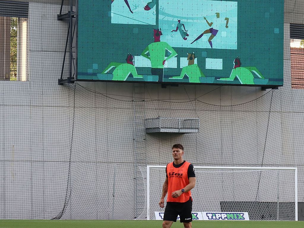 Új Hidegkuti Nándor Stadion LED-es eredményjelző tervezés, kivitelezés és üzemeltetés