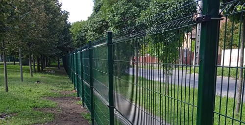 Prémium fém 3D táblás kerítés 2 kerítés