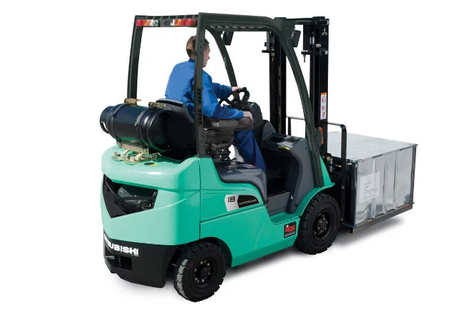 Mitsubishi gázüzemű targoncák - Kuhn Rakodógép Kft. 12 Mitsubishi gázüzemű targoncák - KUHN