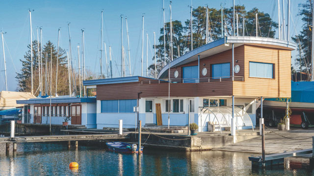 Hardie Plank fahatású, sávos szálcement homlokzatburkolat