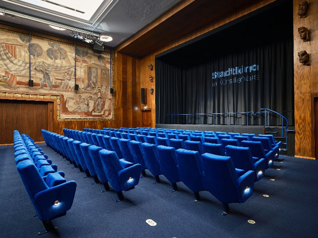 Megújultak a bécsi Stadtkino székei a Stulwerk Kft. szakembereinek keze nyomán 3 Stadtkino